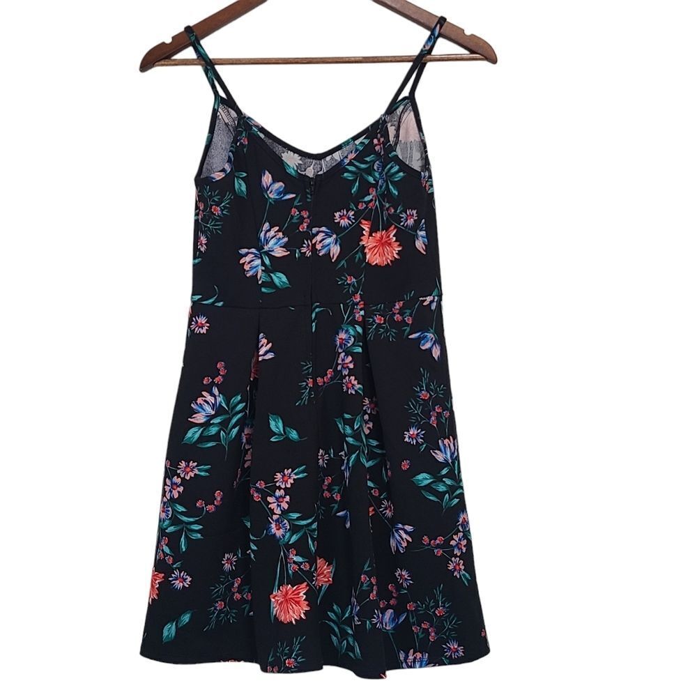 Speechless Fit Flair Skater Strappy Womens Dress Black Floral Size Medium - Picture 4 of 11